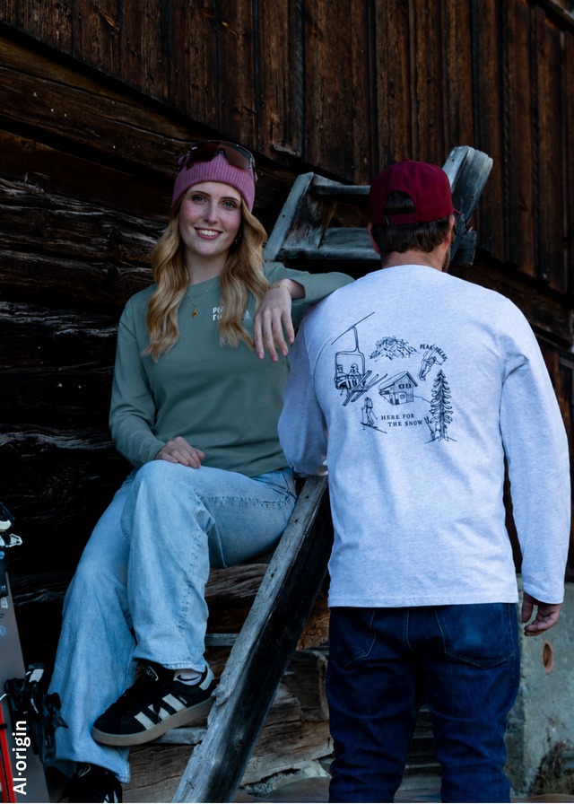 Winter Vibes Crop Longsleeve Women