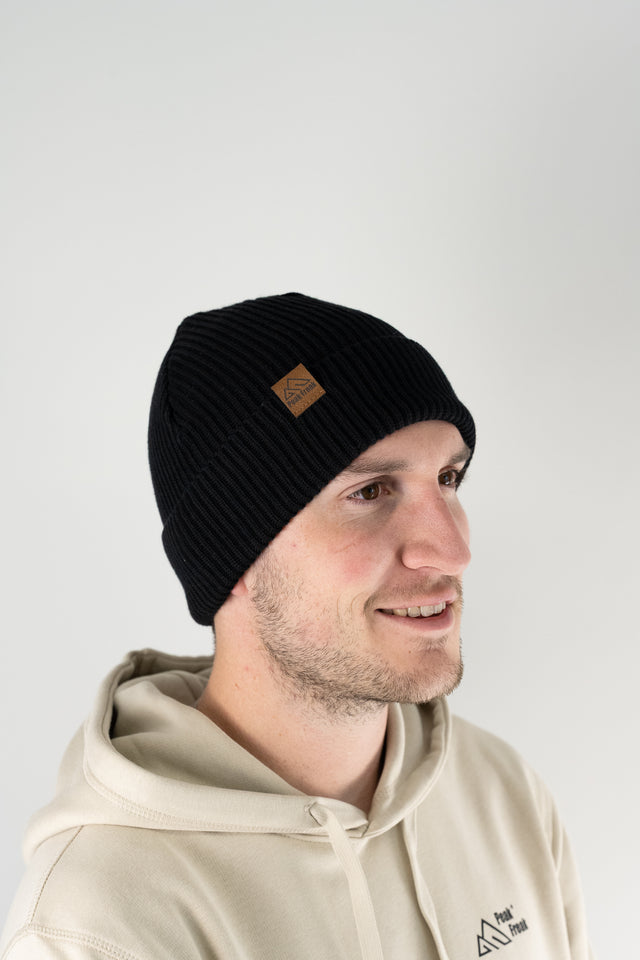 Classic Beanie W&M Black