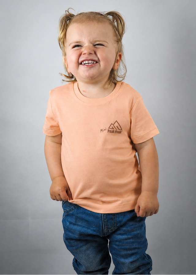 Baby T-Shirt Kletterbär
