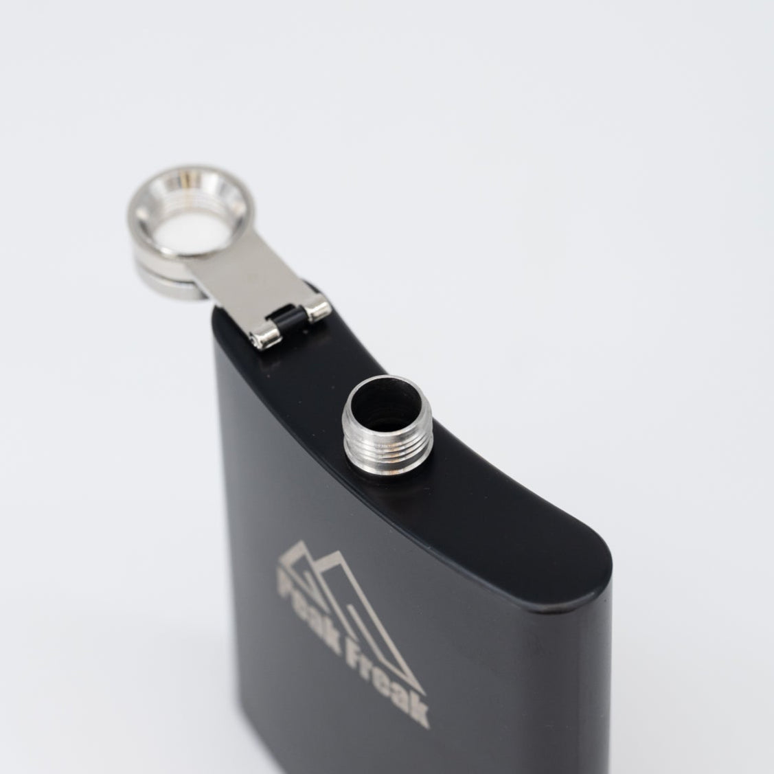 Flachmann schwarz - Wanderung