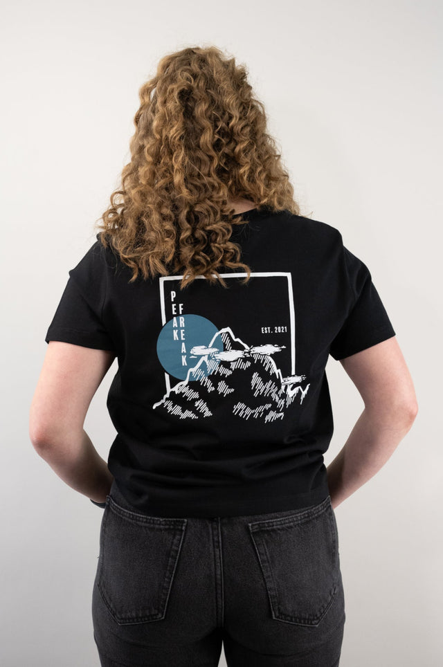 Sundowner 1.1 Crop T-Shirts Women Black