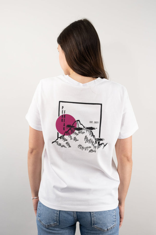 Sundowner 1.1 Crop T-Shirts Women Weiß