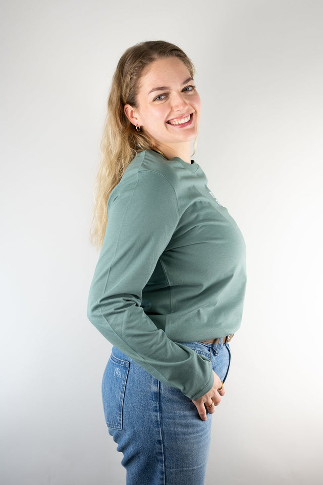 Winter Vibes Longsleeve Women Crop