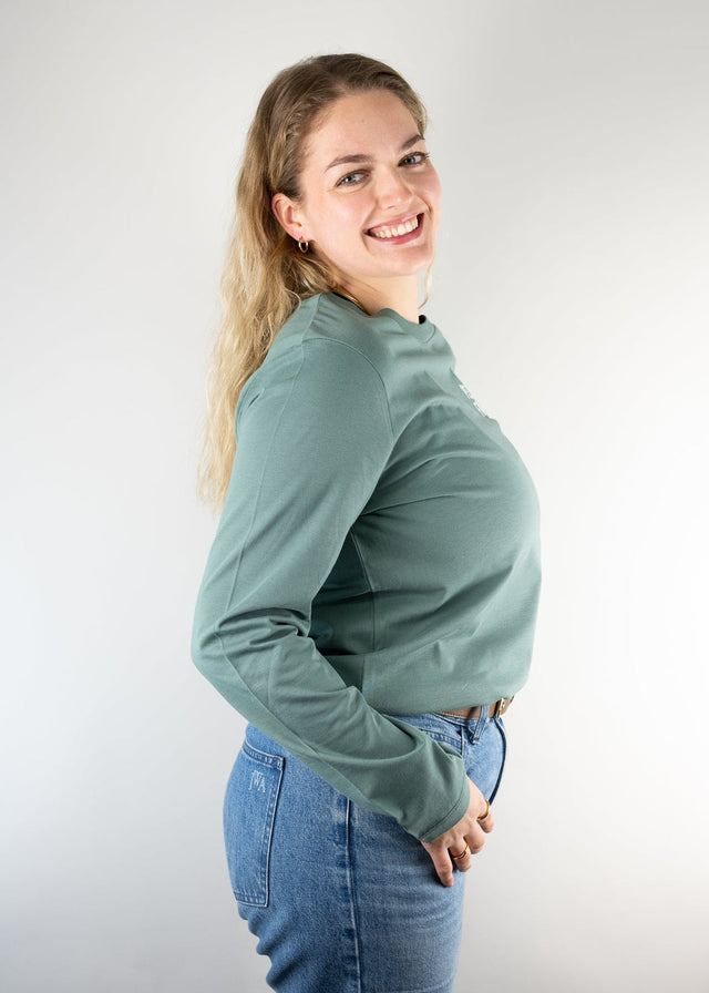 Winter Vibes Crop Longsleeve Women