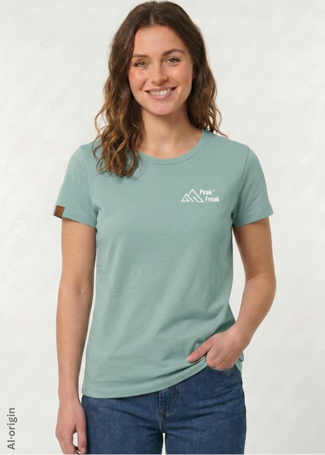 Summit Series T-Shirt Women