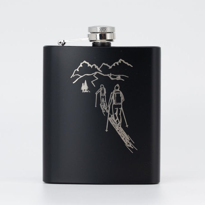 Flachmann schwarz - Skitourengeher mit Namensgravur Ja