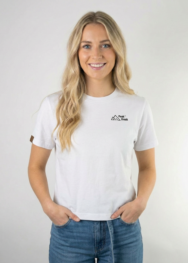 Reach your Peak Crop T-Shirt Women
