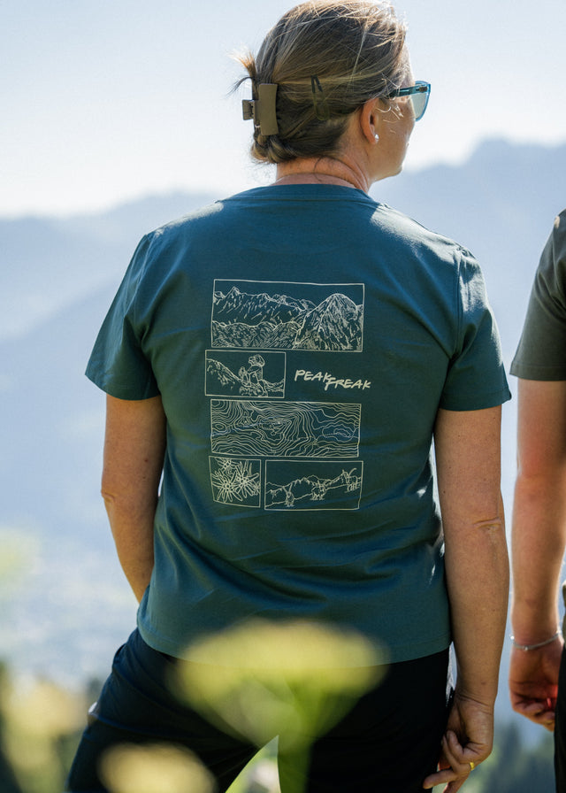 Hiking Vibes Crop T-Shirt Women