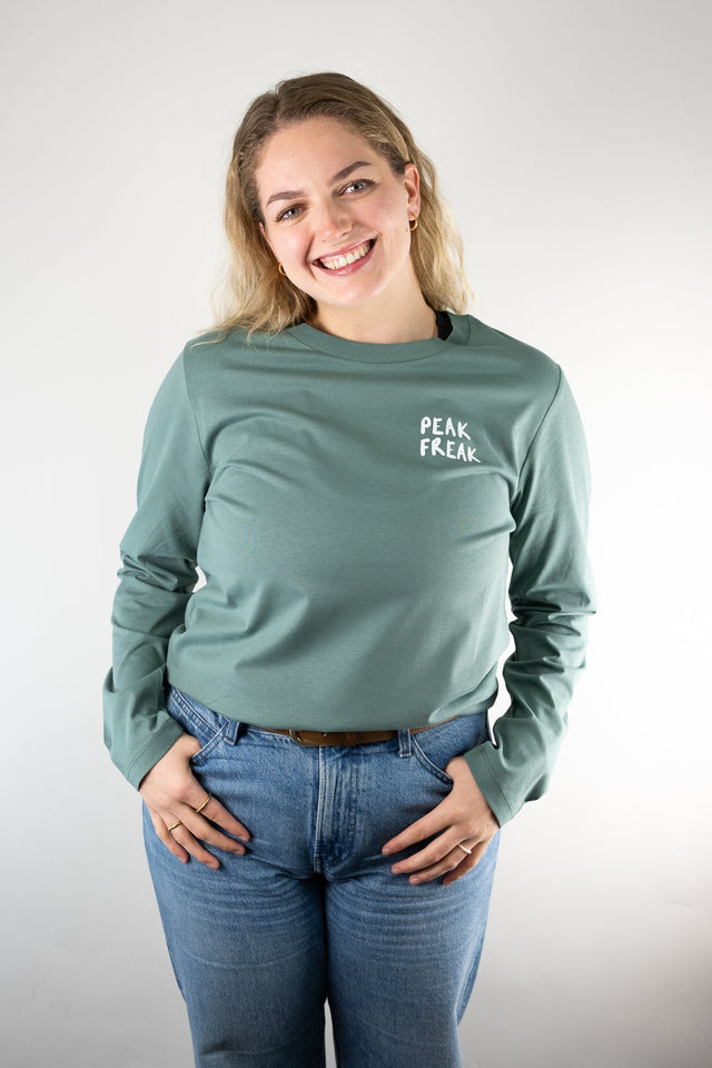 Winter Vibes Longsleeve Women Crop